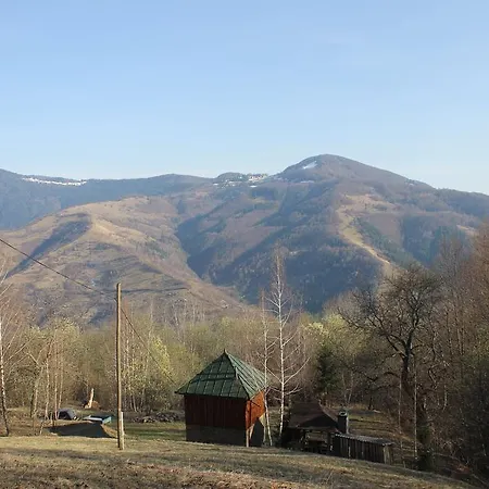 House In Mountains Country house *